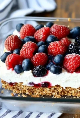 {No Bake} Berry Pretzel Dessert
