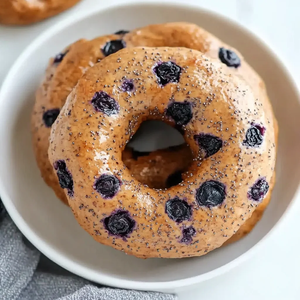 Fresh And Dried Blueberry Bagels