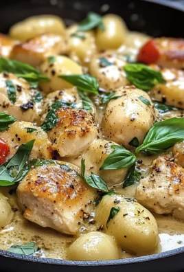 Garlic Chicken Gnocchi Skillet: A 30-Minute Wonder!